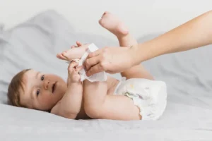 دستمال مرطوب نوزاد