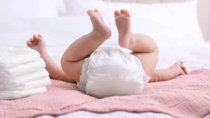 پوشک بچه را هر چند ساعت باید عوض کرد